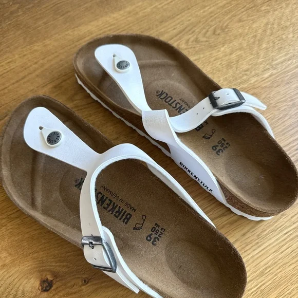 Never worn Birkenstock sandals - Picture 2 of 4